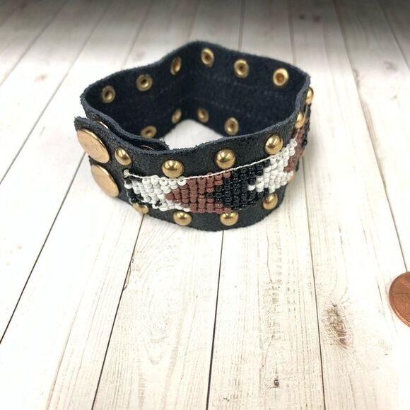 Leather Southwest Beaded Bracelet - Picture 3 of 3